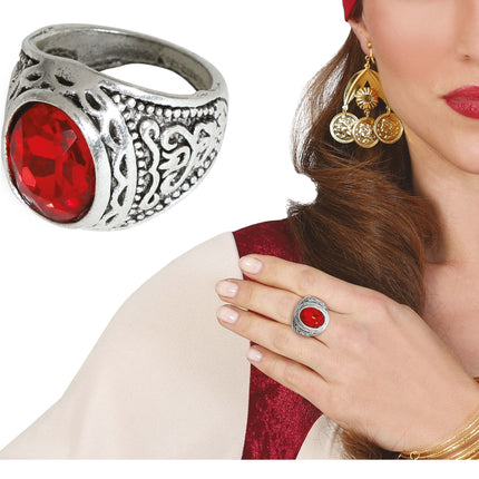 Anello in argento con rubino rosso