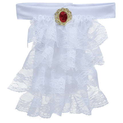 Pizzo con colletto bianco