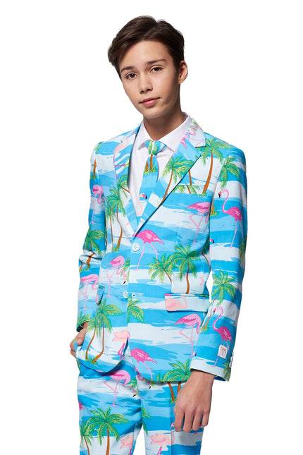 Ragazzo vestito alle Hawaii