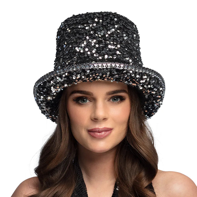 Cappello d'argento con paillettes